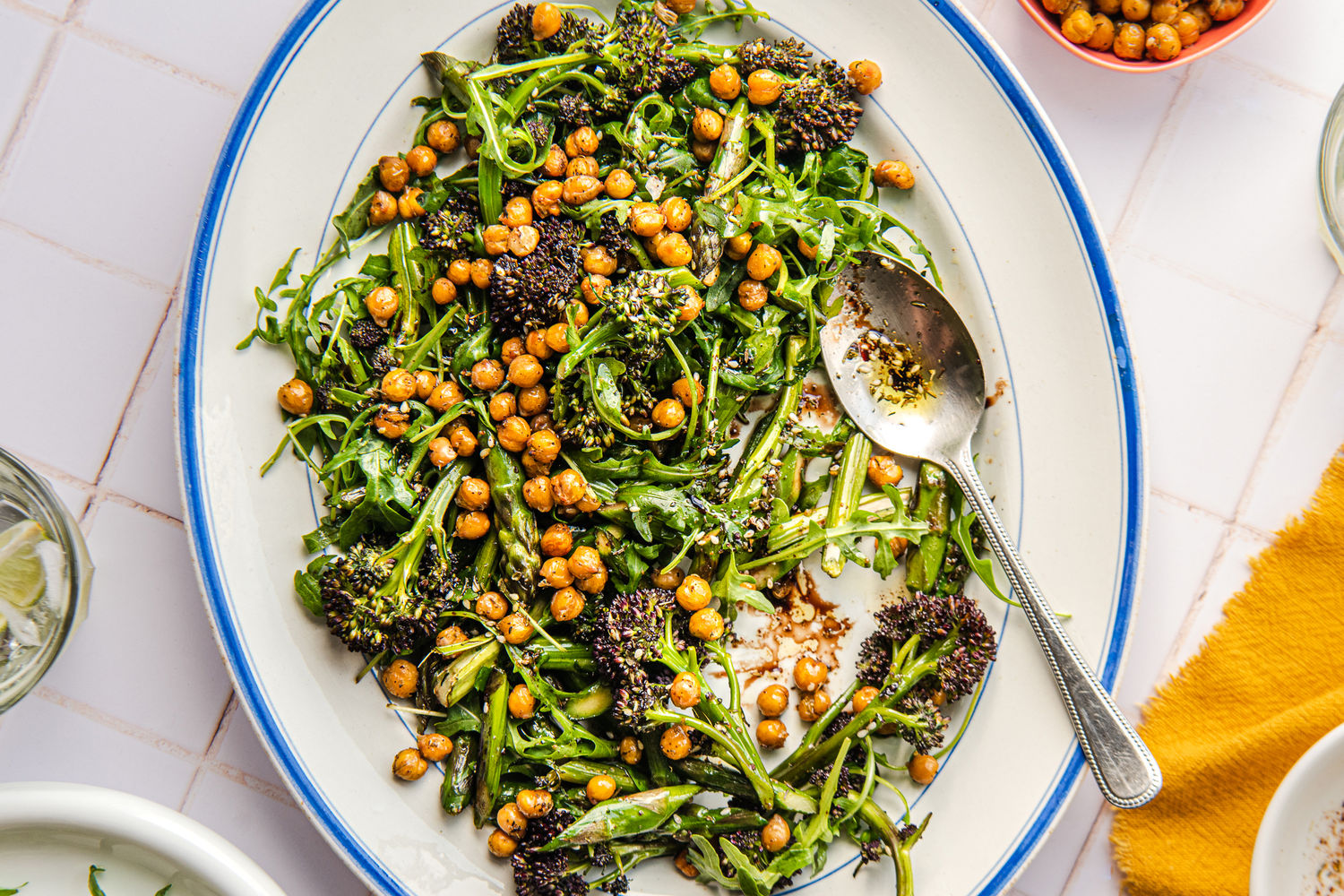 Charred Asparagus, Broccoli and Crispy Za’atar Chickpeas with Rocket | The Doctor's Kitchen