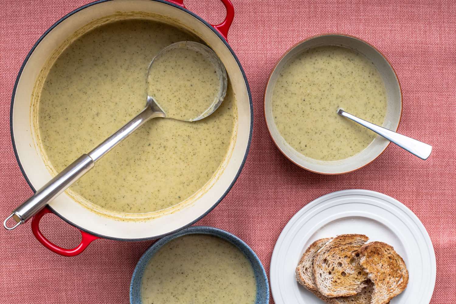 "Cheesy" Broccoli and Cannellini Bean Soup