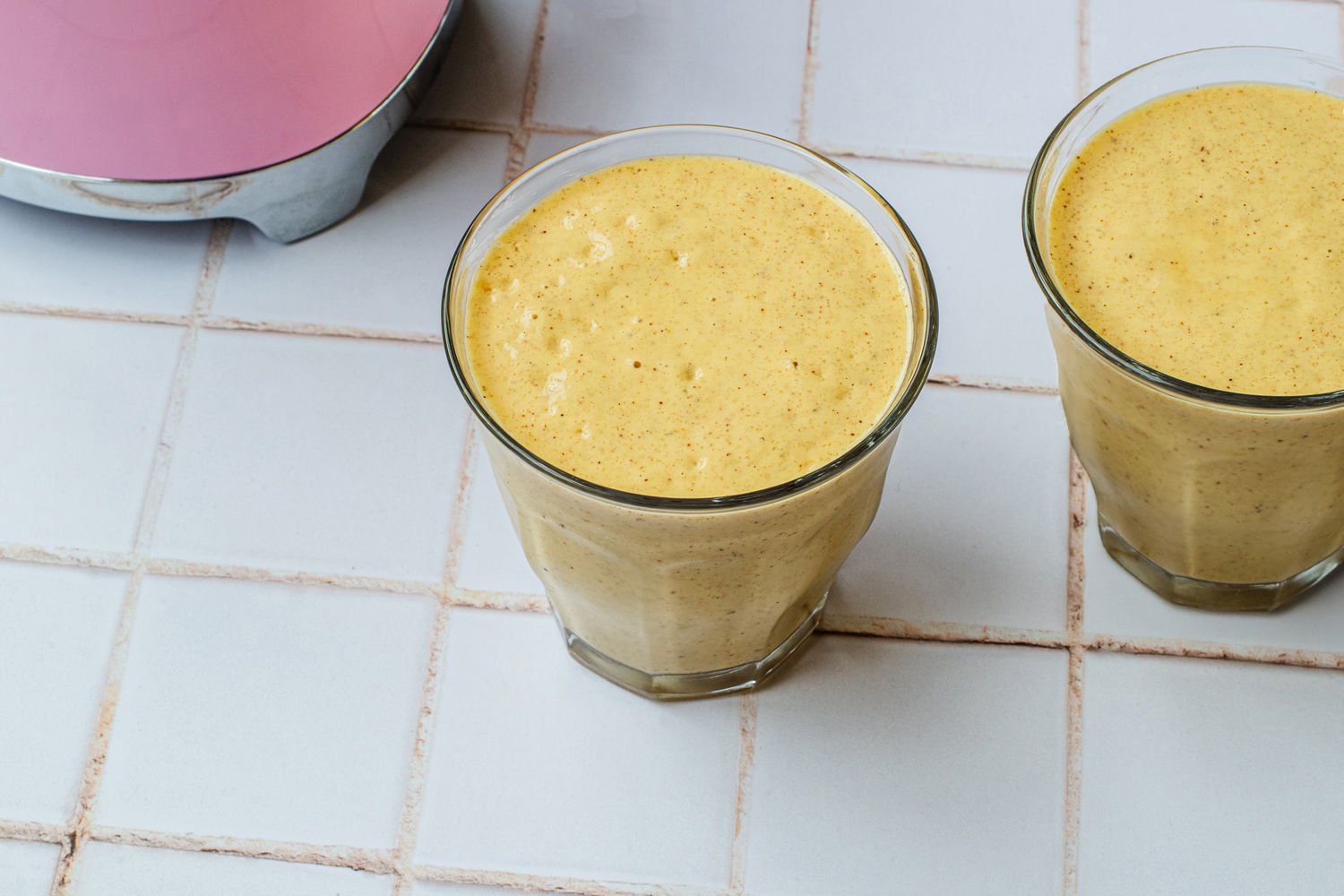 Mango, Cinnamon, and Almond Smoothie | The Doctor's Kitchen