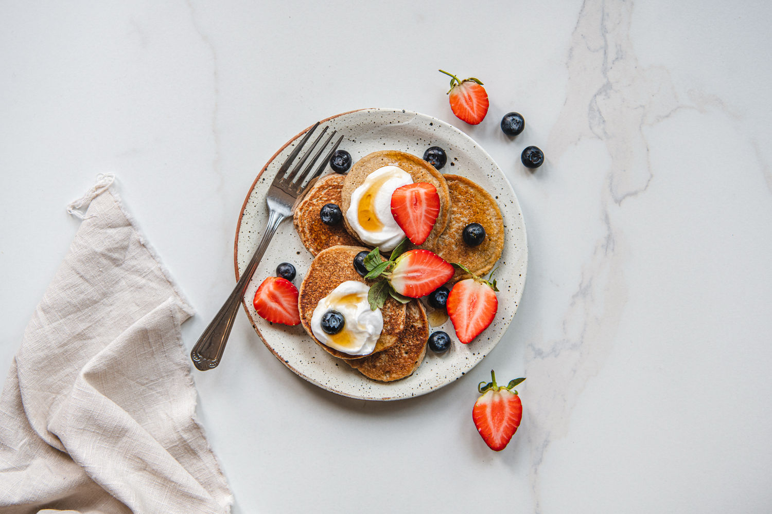 Oat, Banana & Cinnamon Pancakes with Berries | The Doctor's Kitchen