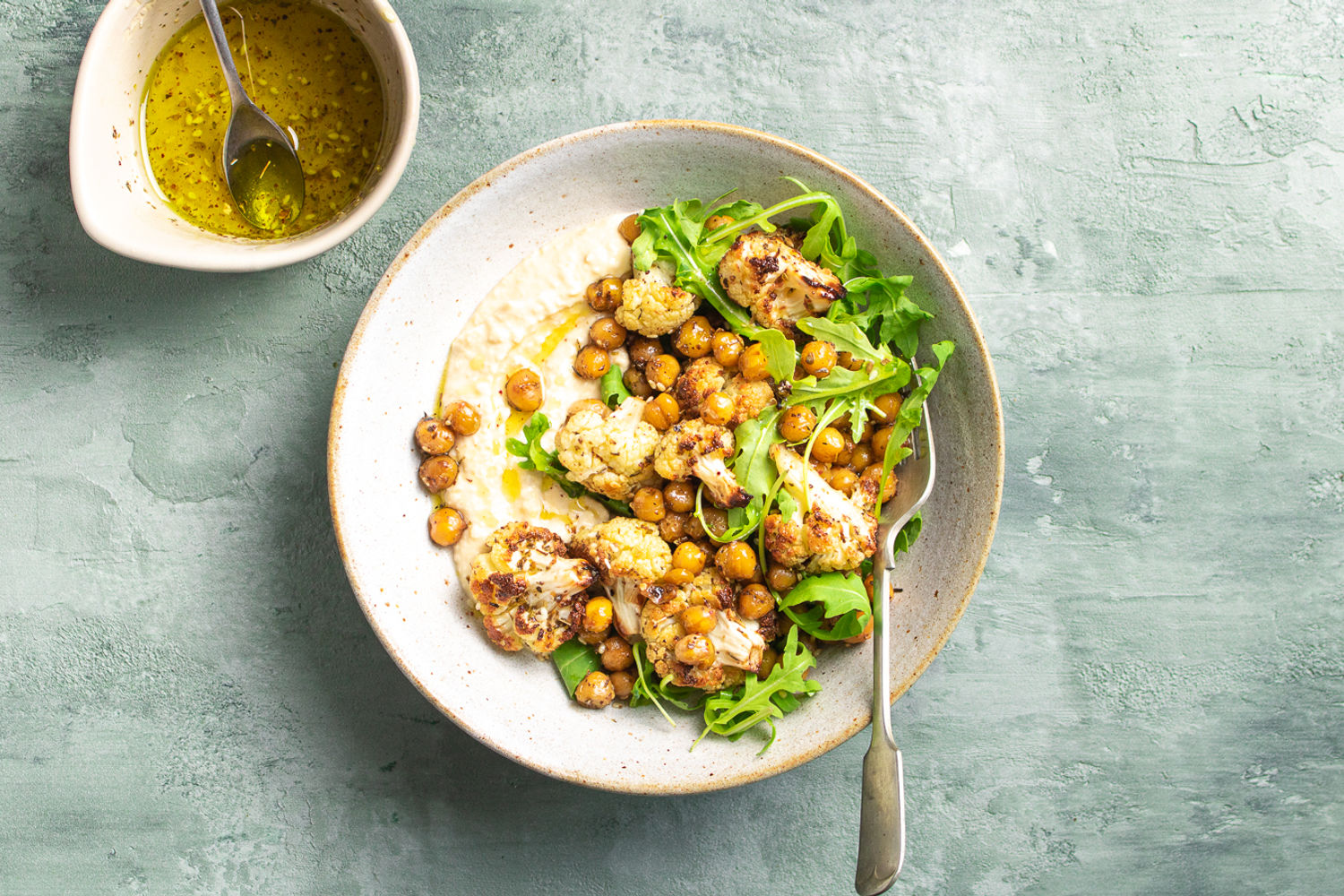 Roasted Cauliflower and Za’atar Hummus Bowl | The Doctor's Kitchen