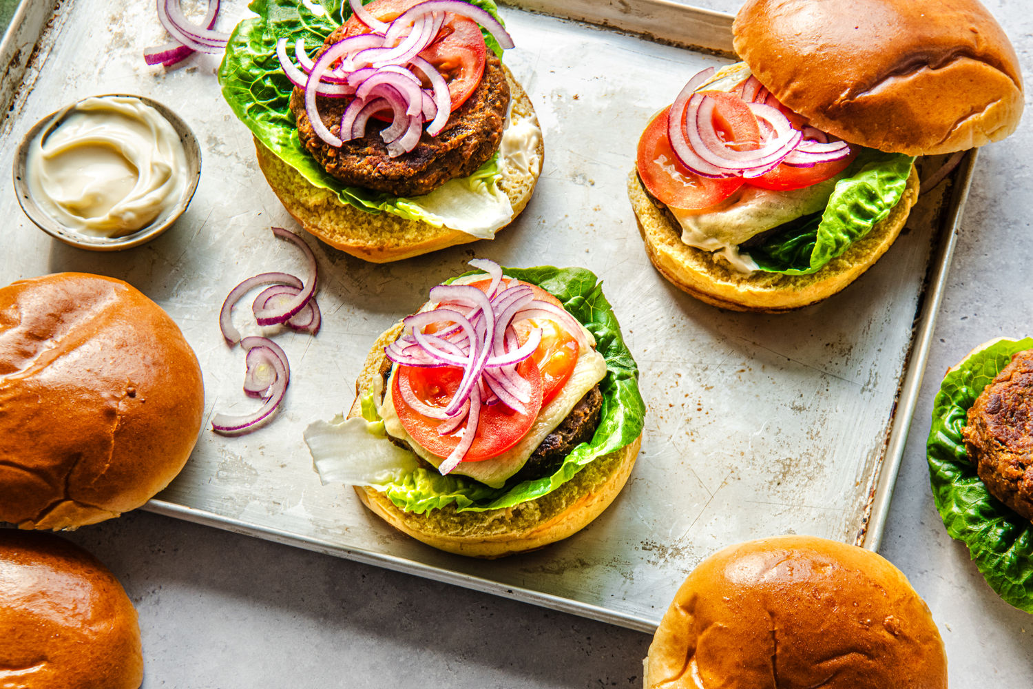 Smoky Mushroom and Tempeh Veggie Burgers | The Doctor's Kitchen