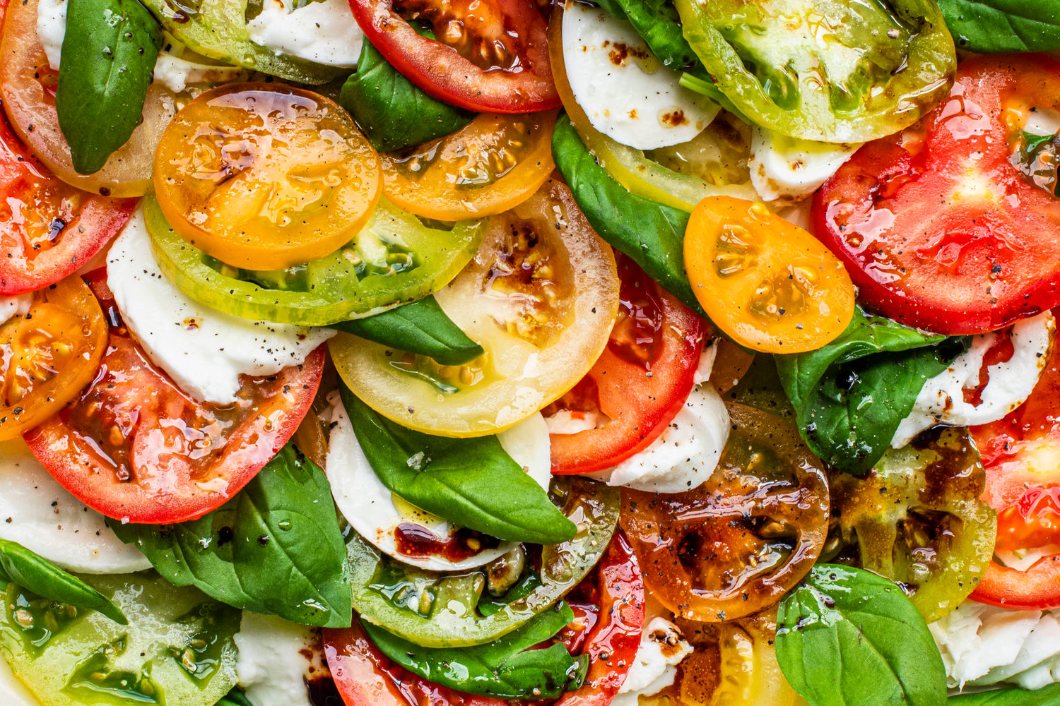 Tomato, Basil, and Mozzarella Salad | The Doctor's Kitchen